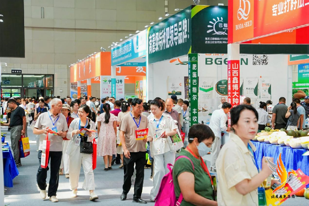 2025新疆智慧农业展览会首日绽放光彩，企业与市场共绘发展蓝图